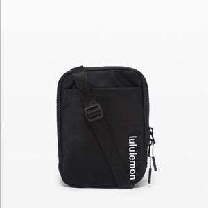LULULEMON easy access crossbody bag